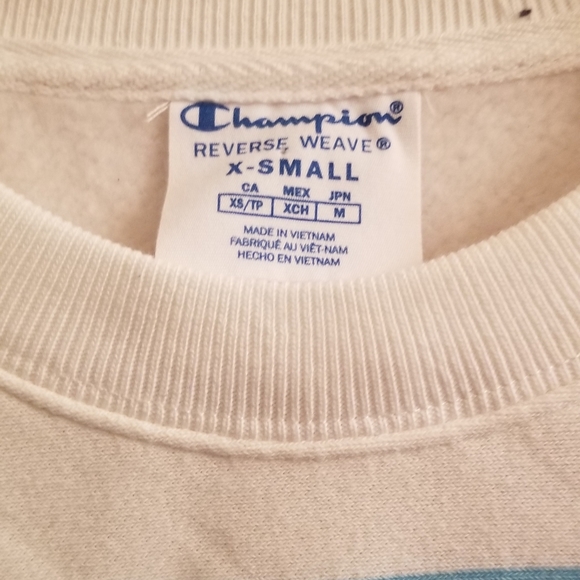 Champion XS Cropped Reverse Weave Crew Sweatshirt - Picture 5 of 6